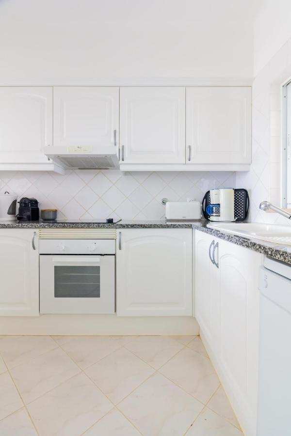 Happy House In Clube Albufeira Apartment ภายนอก รูปภาพ