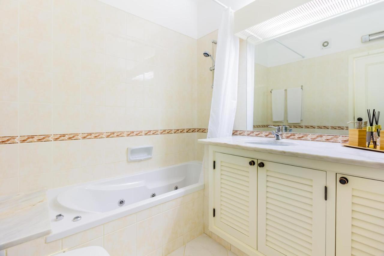 Happy House In Clube Albufeira Apartment ภายนอก รูปภาพ